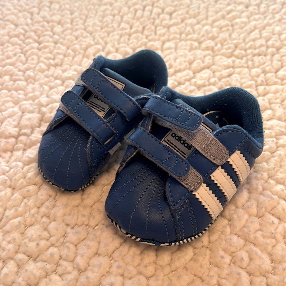 Little kid adidas shoes